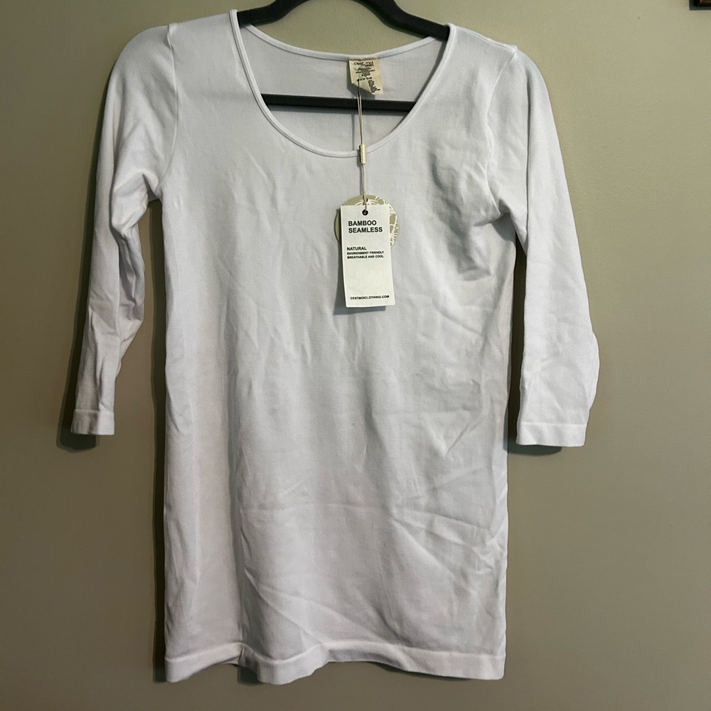 BNWT 3/4 sleeve White Bamboo shirt